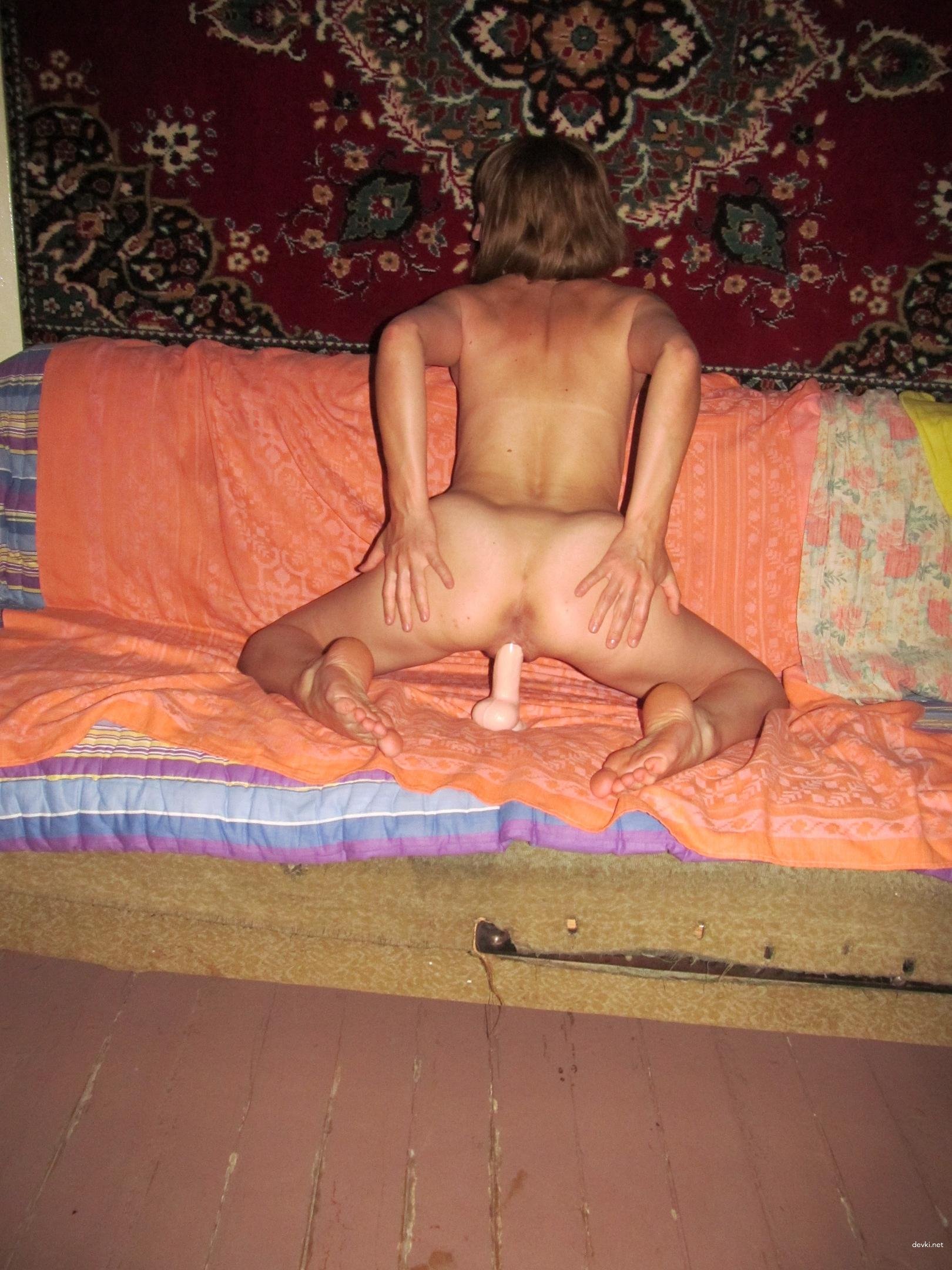 Amateur Porn: Posing, Fucking, and Getting Photographed in Explicit XXX Action!