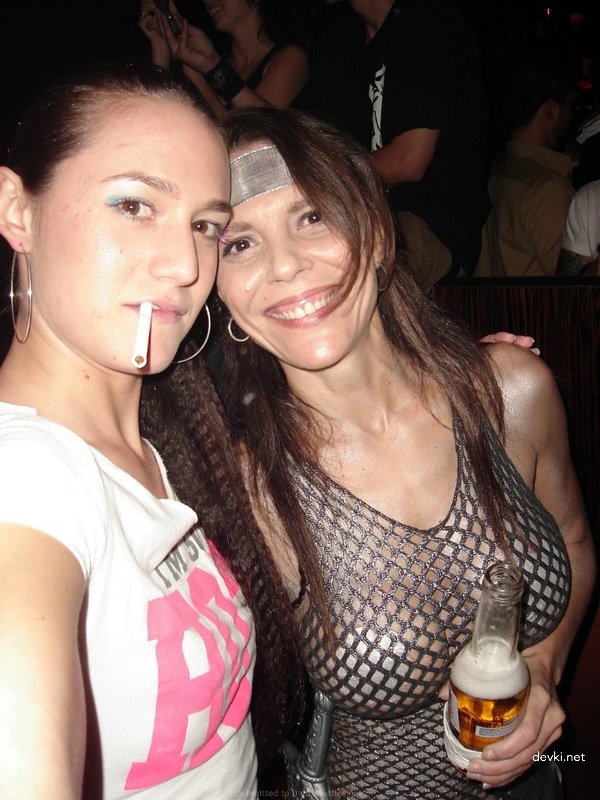 Amateur Dancers: Wild XXX Photos of Seductive and Explicit Amateur Porn