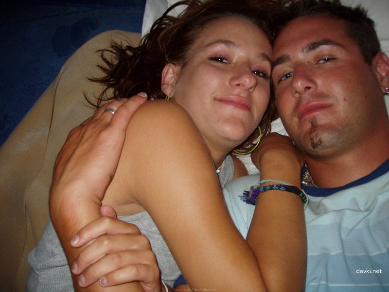 Steamy Amateur Couple Hardcore Fuck Session - Explicit Young Sex Pics
