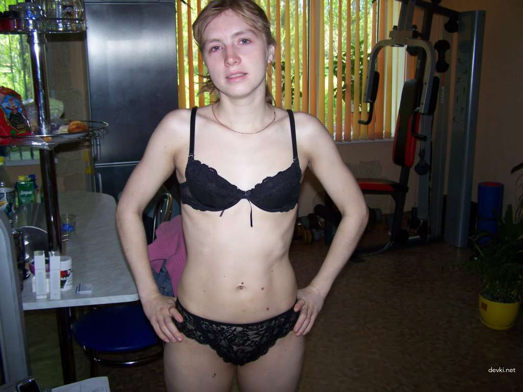 Hot Amateur Couple's Homemade Sausage Fucking: Explicit XXX Photo