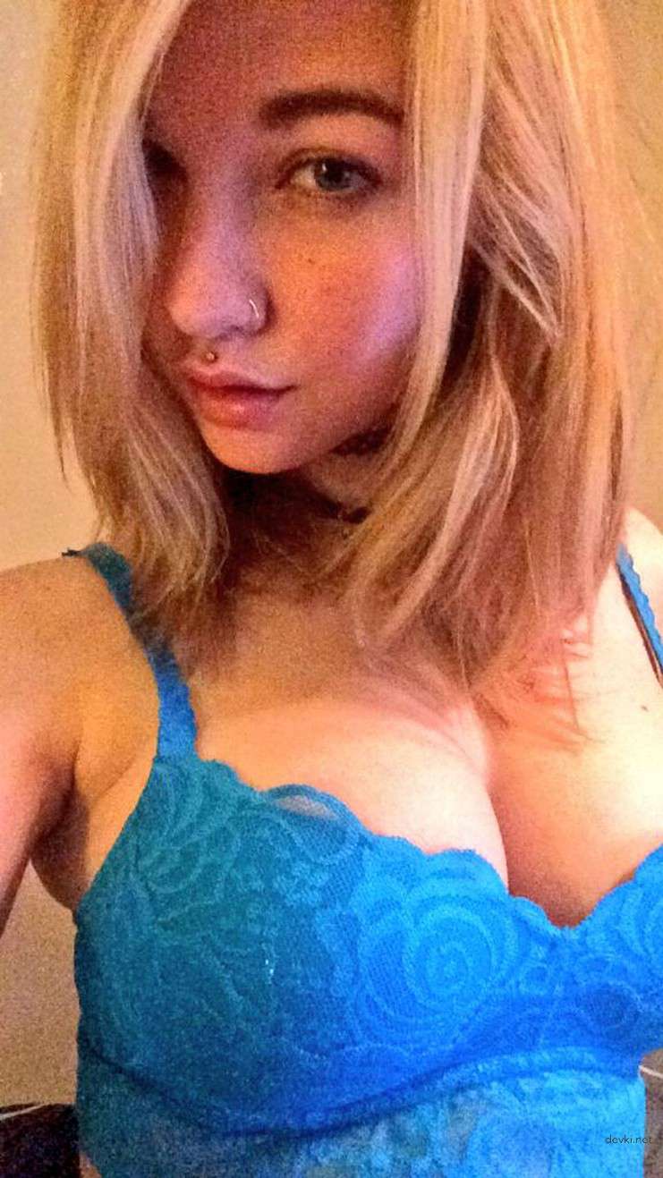 Raw Intimate Amateur Home Photos: Uncensored Explicit Shots for Adults