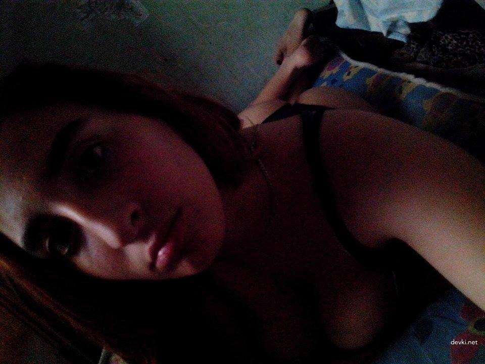 Steamy Homemade Teen Porn Pics - Explicit XXX Photos of Hot Amateur Girl