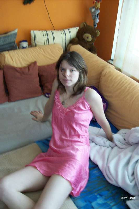 Amateur Slut's Uncensored Porn Pics - Explicit and Naughty!