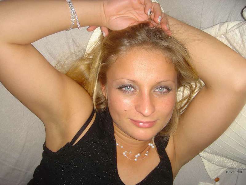 Explicit Ukrainian Amateur's Naughty Sex Games - Uncensored Nude Photos