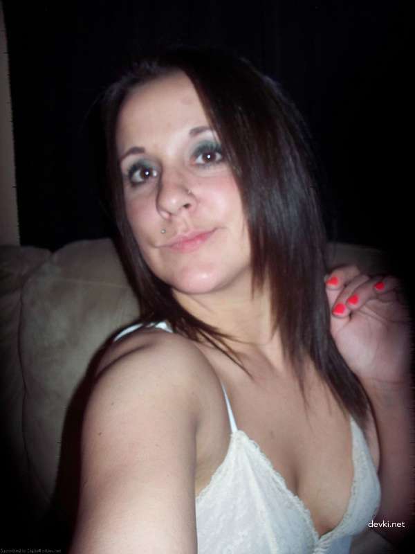 Raunchy Amateur Girl Gets Rough in Wild Sex - Explicit Porn Photo