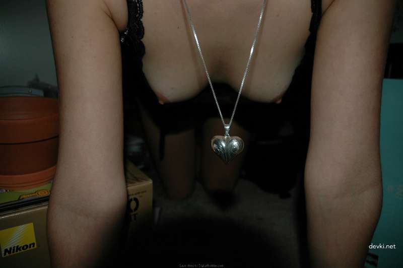 Amateur Porn Pic: Hot GF with Perfect Ass and Tiny Tits in Explicit Action