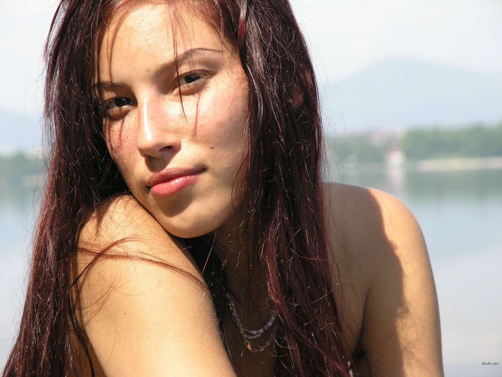 XXX Amateur Babe Goes Pantyless: Explicit Photo Shoot Uncovered