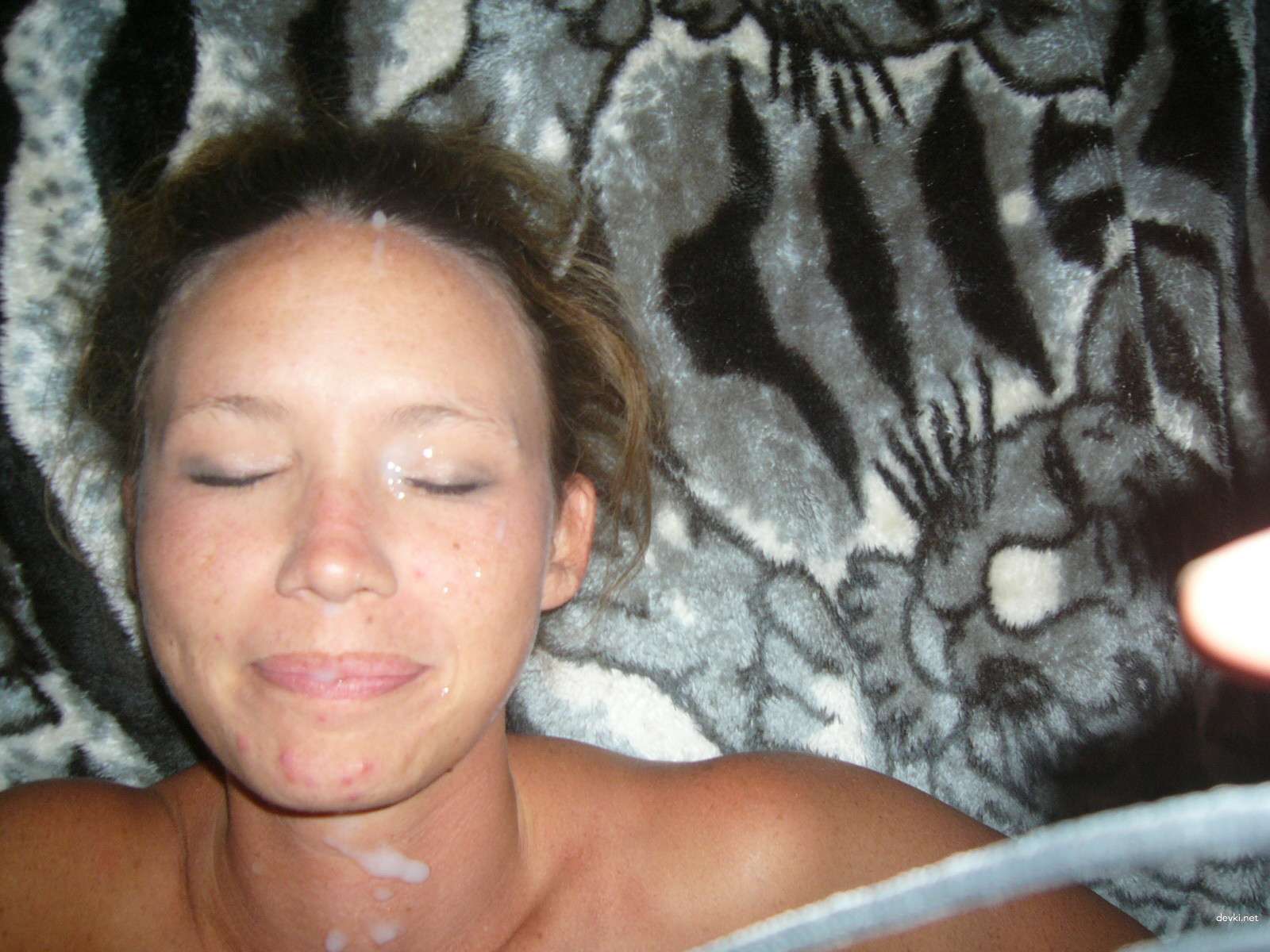 Teen Cum Facial: Explicit Amateur Porn Pics - Hot Cumshots on Young Face