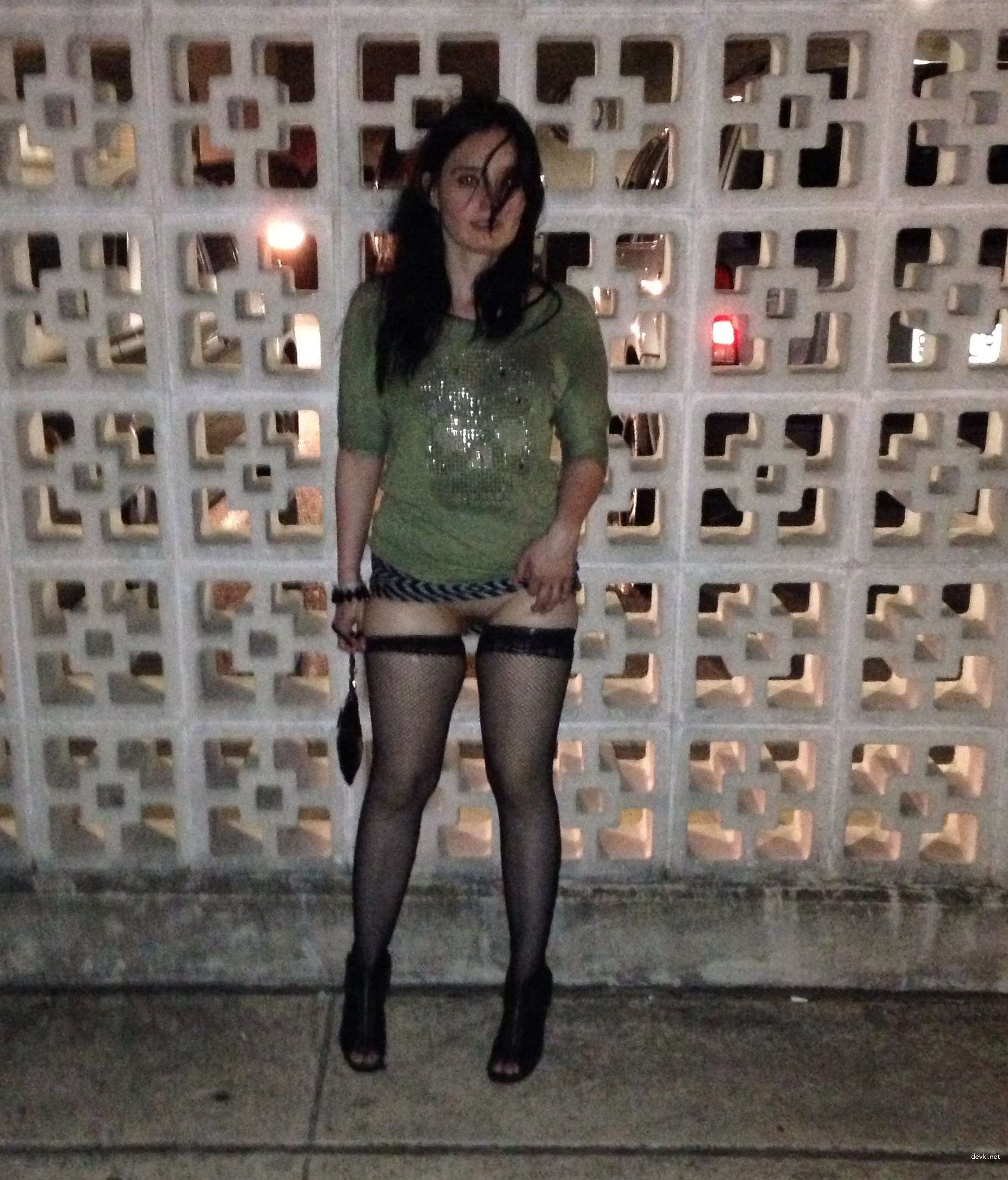 Amateur Mistress Homemade XXX Pics: Explicit English Porn Photos