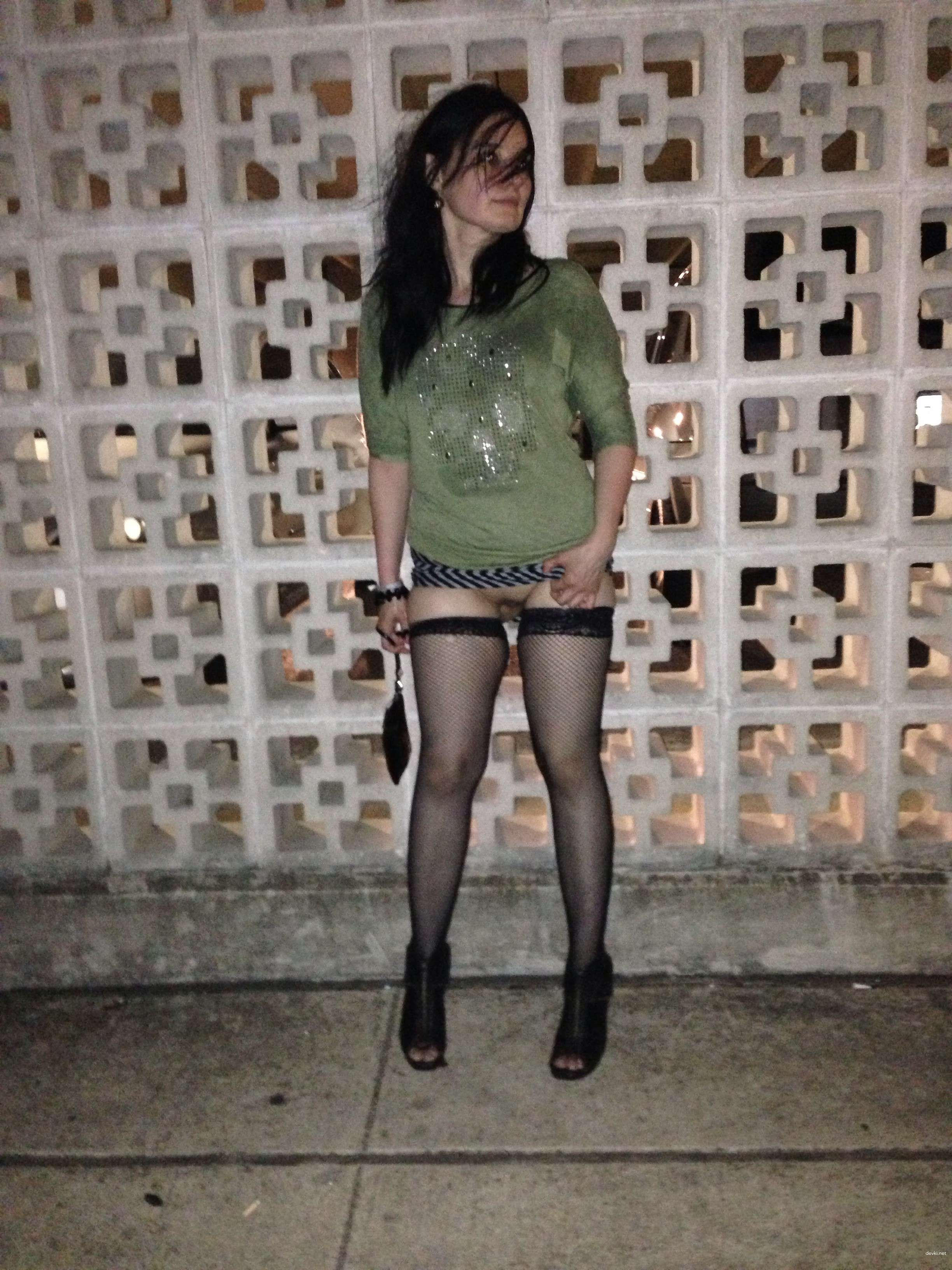Amateur Mistress Homemade XXX Pics: Explicit English Porn Photos