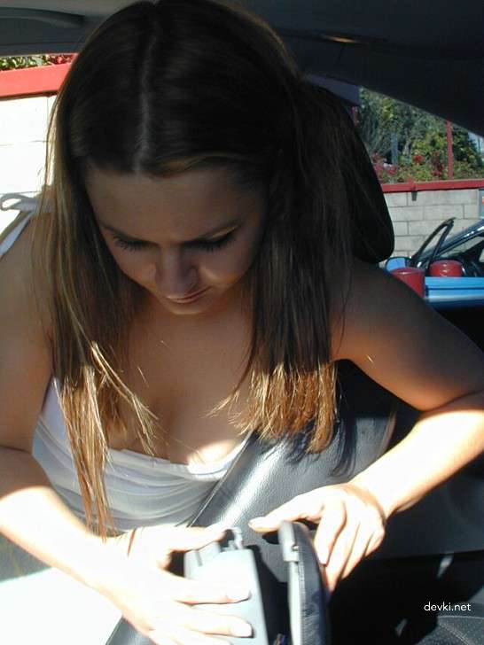 Amateur Girlfriend's Wild Sensations: Explicit Photo Collection