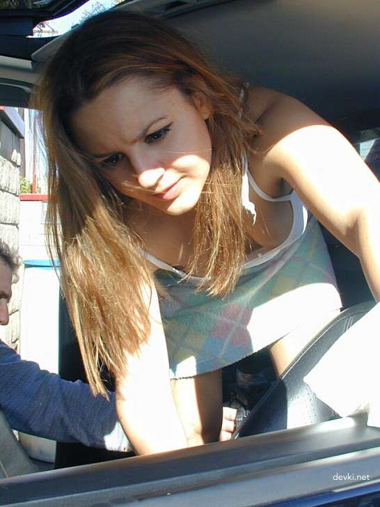Amateur Girlfriend's Wild Sensations: Explicit Photo Collection