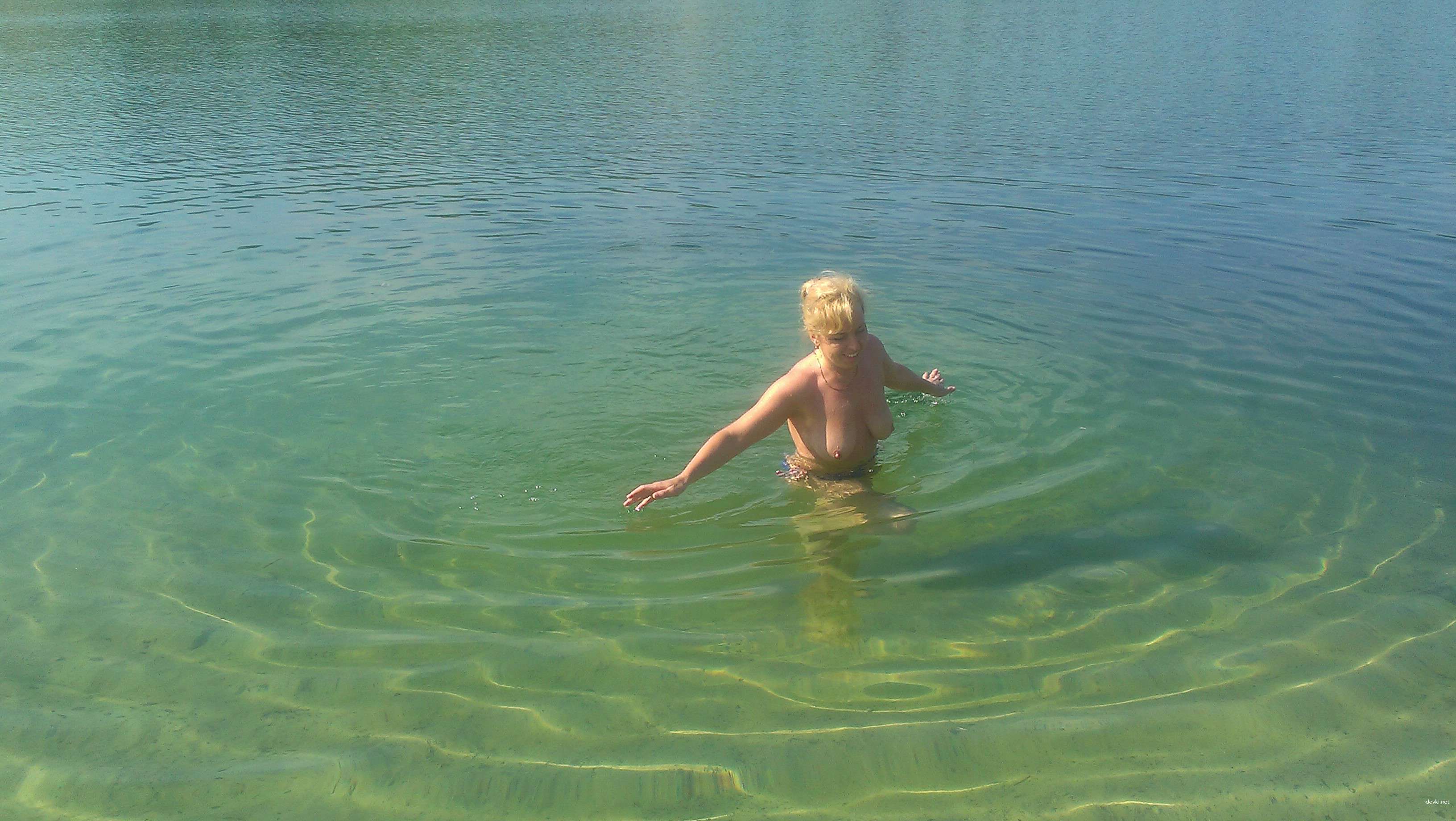 Raw Outdoor Nude Photoshoot: Explicit Nature Nudity - Amateur XXX Pics