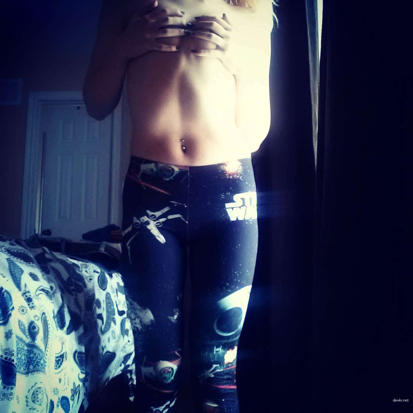 Sexy Girl Masturbates in Explicit Amateur Porn Pics - Hot Self-Captured Masturbation Action!