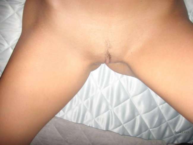 Teen Amateur Girls' Explicit Homemade Sex Pics - Uncensored Teen Porn Photos