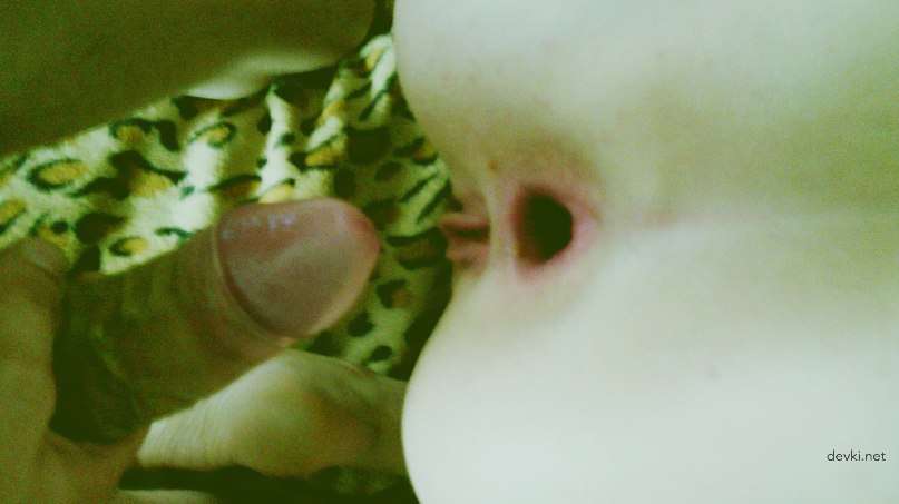 Teen Amateur Girls' Explicit Homemade Sex Pics - Uncensored Teen Porn Photos