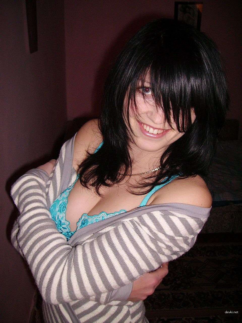 Steamy Brunette's Hardcore Homemade Sex Pics - Explicit Amateur Porn