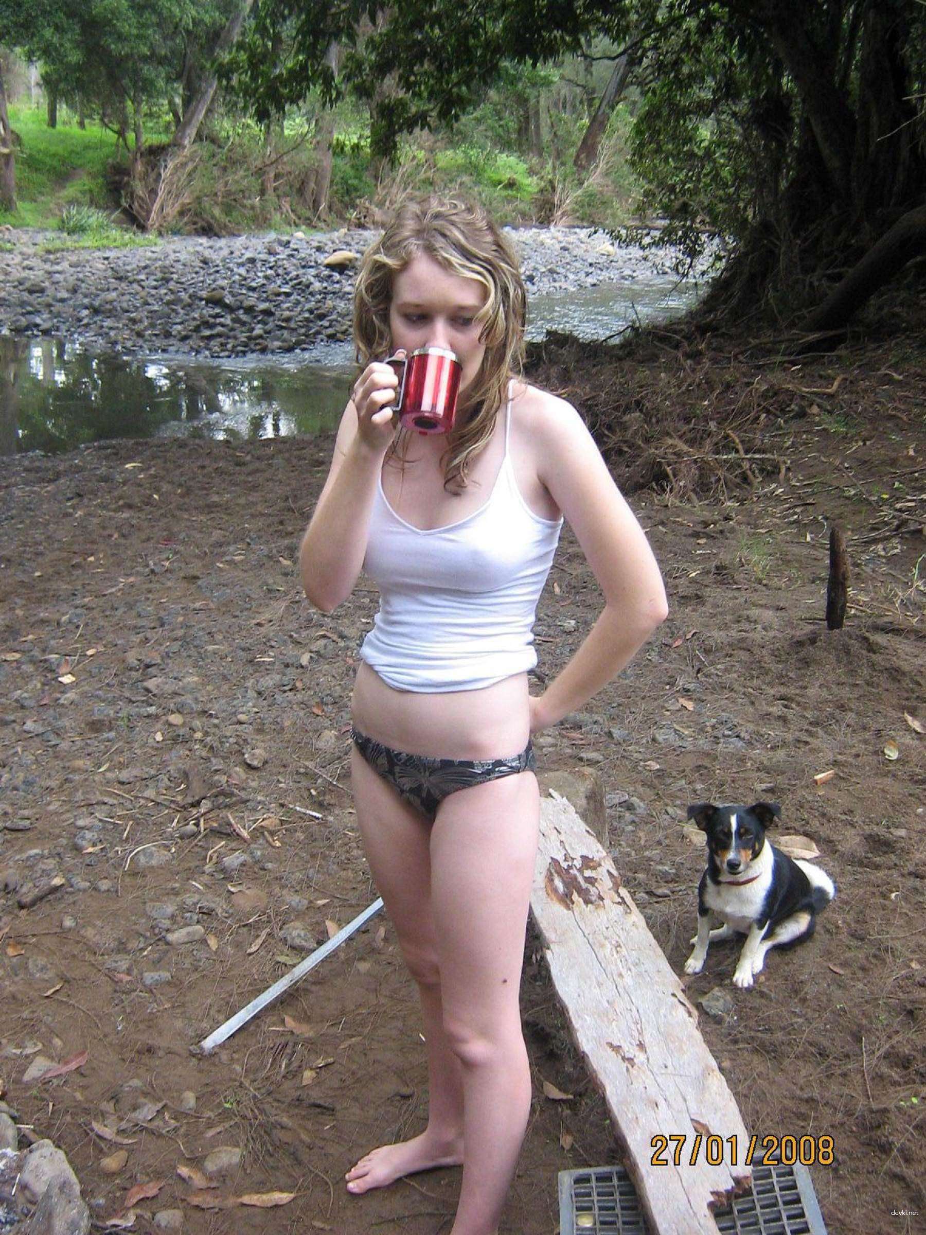 Explicit Private Amateur Porn: Smooth Shaved Pussy Girl Hardcore Photos