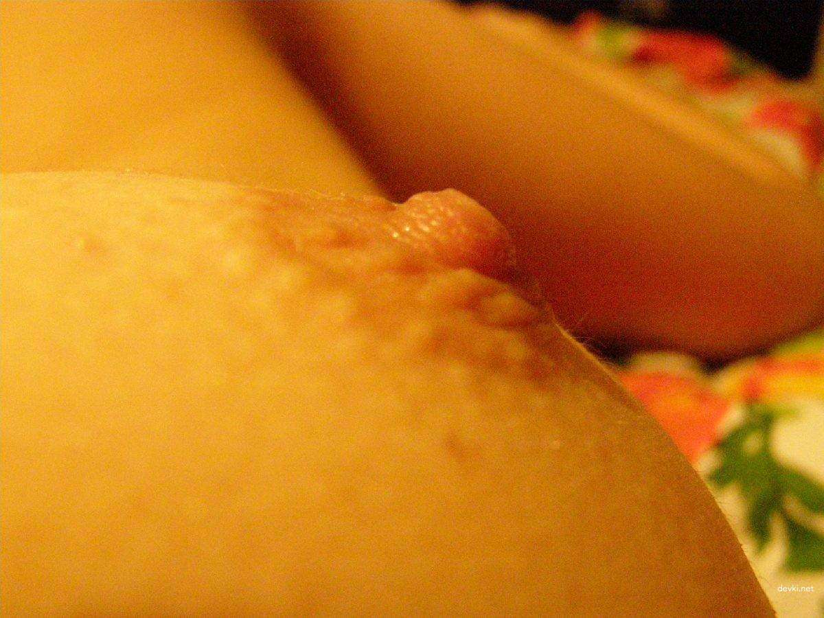 Hot Amateur Collection: Explicit Private Photos of Small-Breasted Girl - XXX Pics