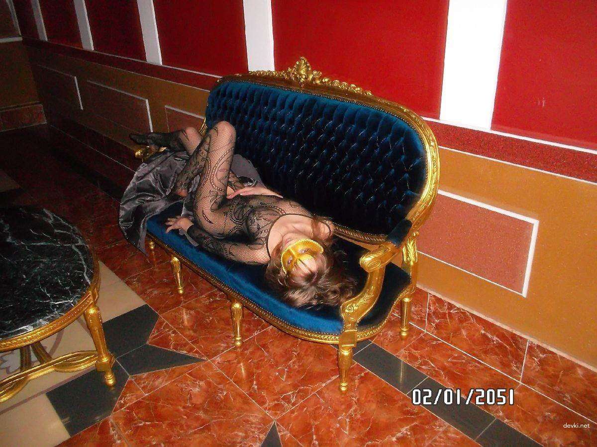 Hot Amateur Collection: Explicit Private Photos of Small-Breasted Girl - XXX Pics