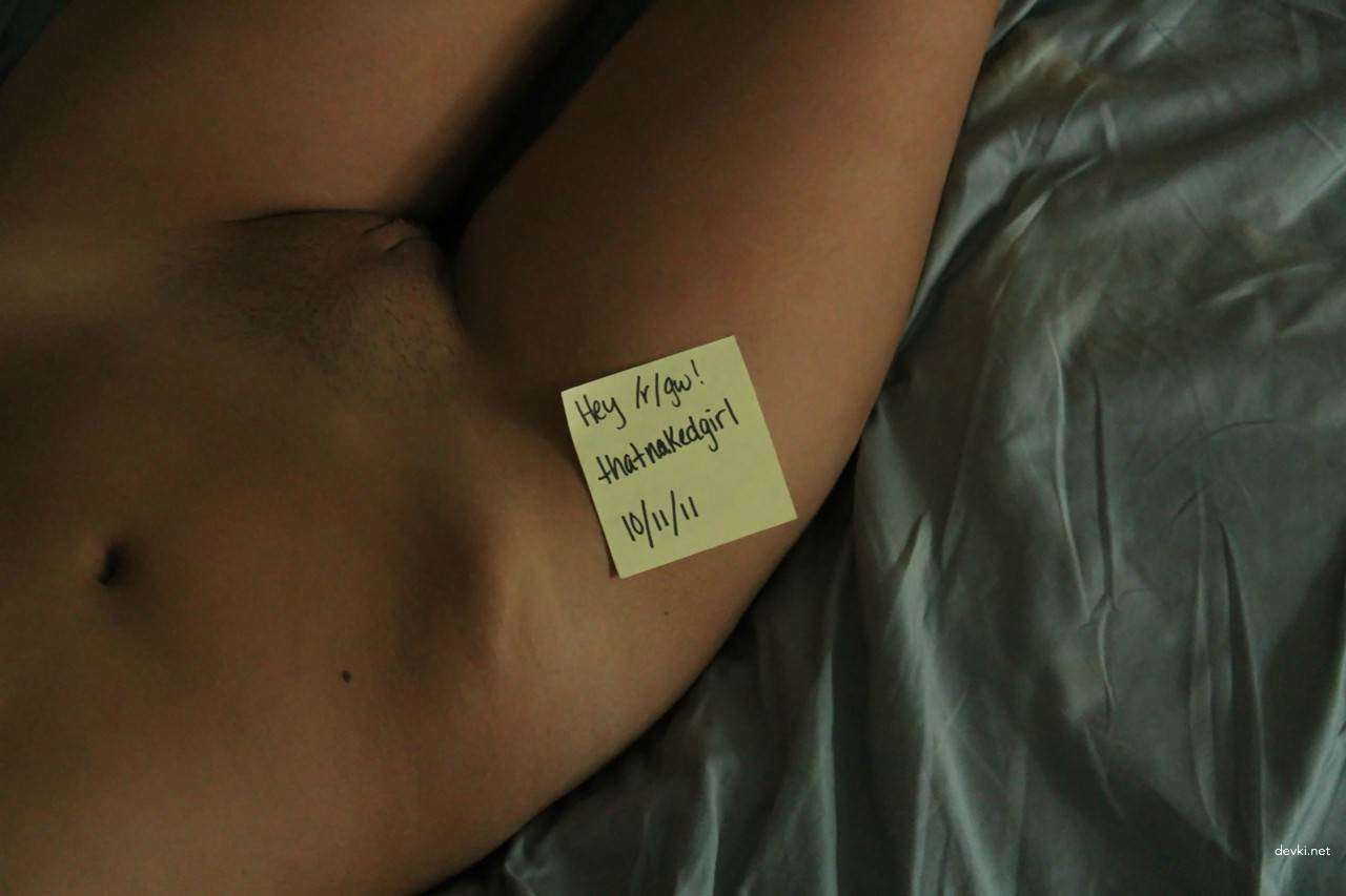 Tiny Tits Amateur: Explicit Slim Girl Photo for Adults Only