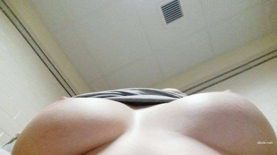 Uncensored Amateur Girl's Hot Homemade Porn Shoot: Explicit & Raw