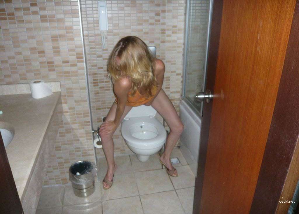Amateur Slut Gets Fucked in Every Hole - Explicit Hardcore Porn Session