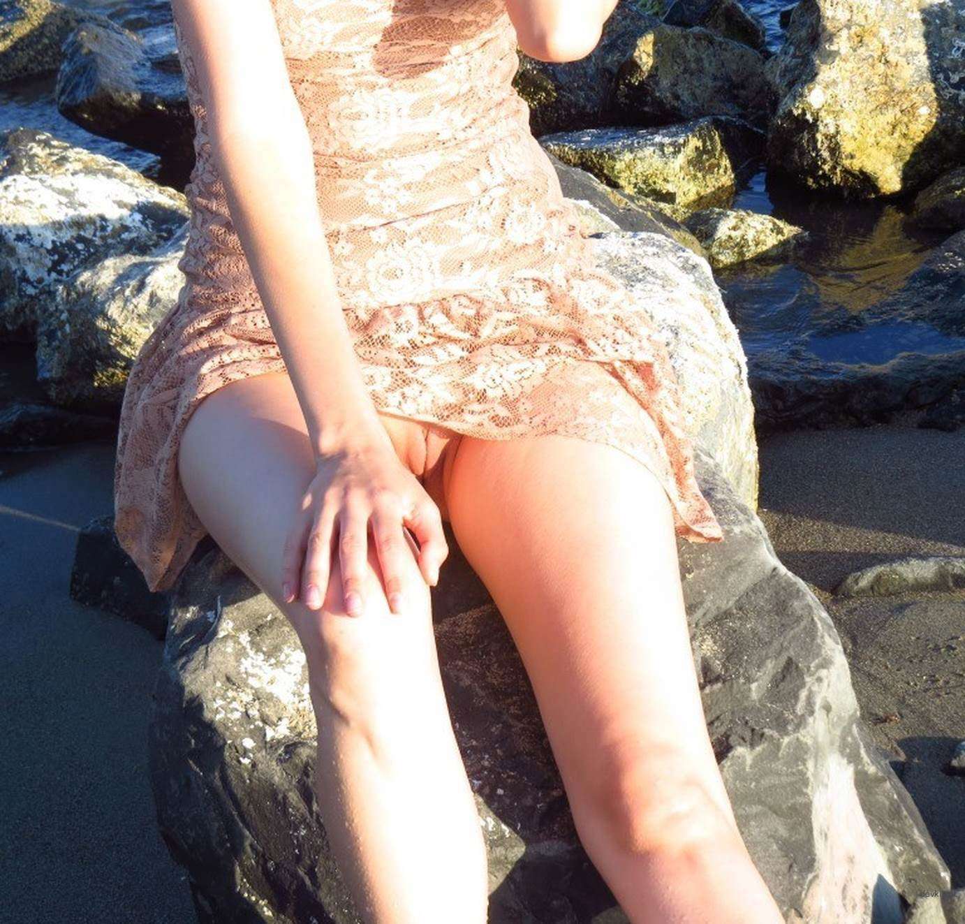 Russian Amateur Woman's Hardcore Porn Pics: Explicit Russian Amateur Sex Photos