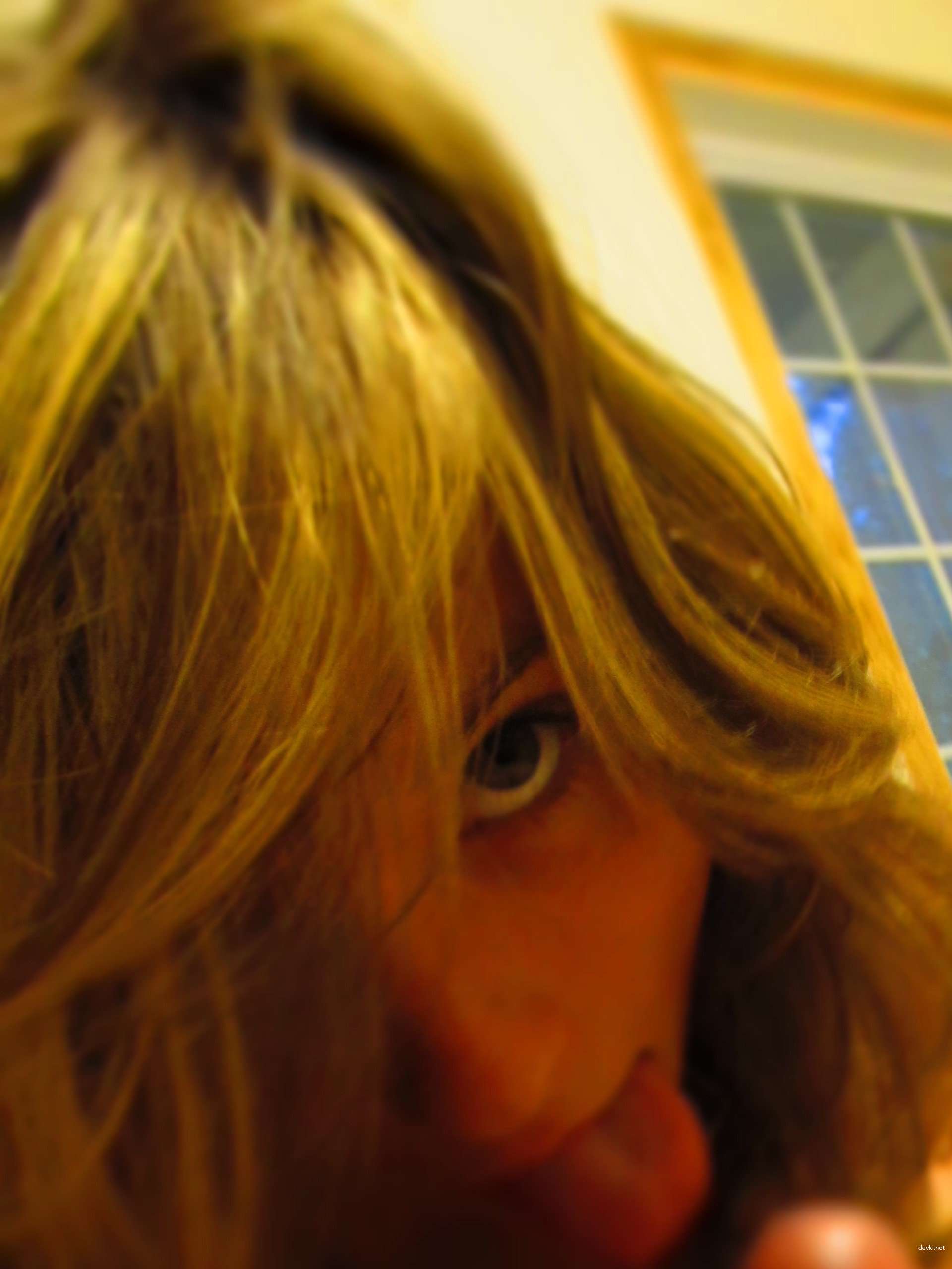 Kinky Young Amateur Fetish Porn: Explicit & Bold XXX Pics!