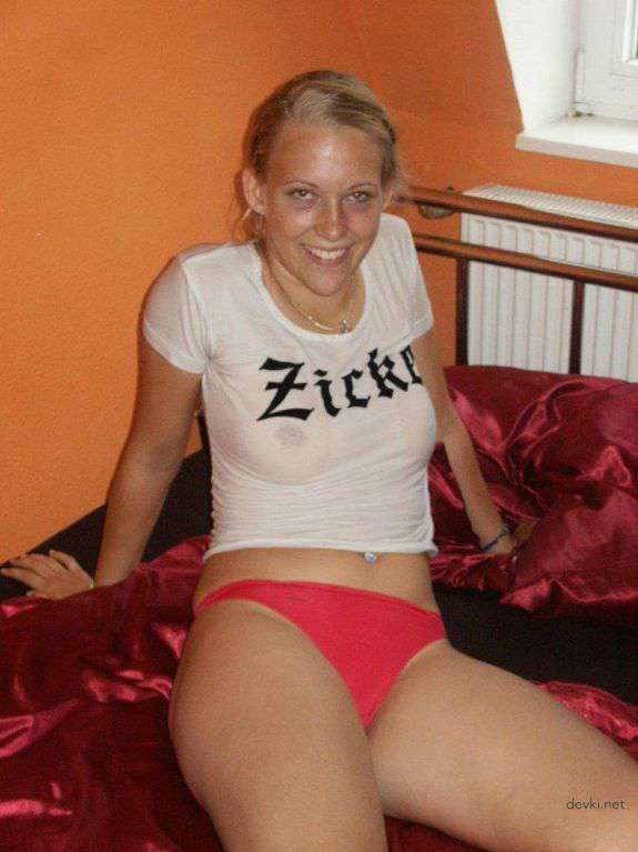XXX Private Erotic Photos: Hot Amateur Porn Collection for Explicit Pleasure