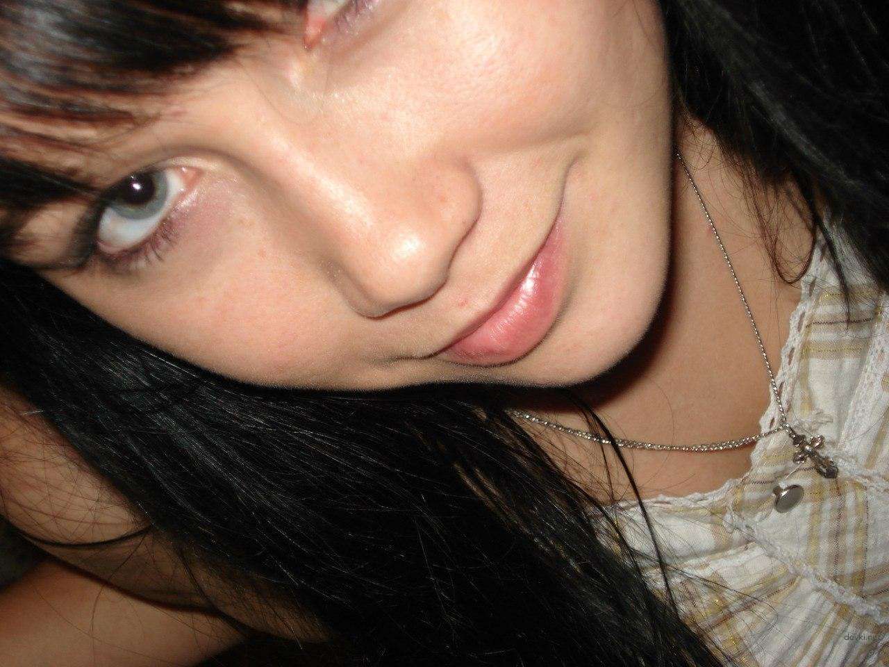 Sexy Brunette Wife's Hardcore Amateur Sex Pics - Young Wife Gets Wild and Explicit!