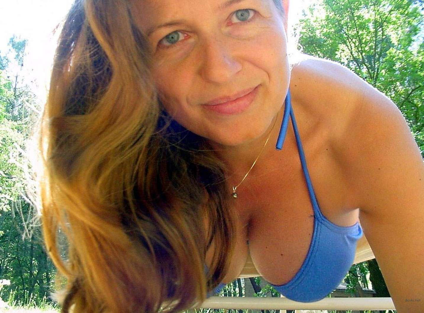 Mature Aunt's Hardcore Amateur Sex Photos: Explicit XXX Content for Horny Viewers