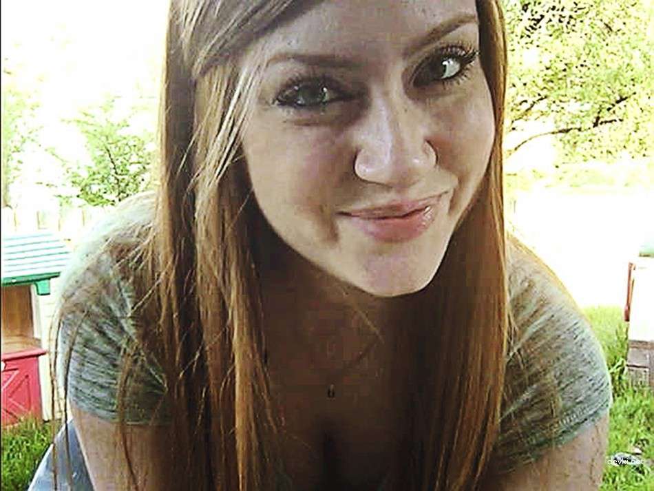 Hot Redhead Amateur's Explicit Homemade Porn Pics - XXX Private Photos
