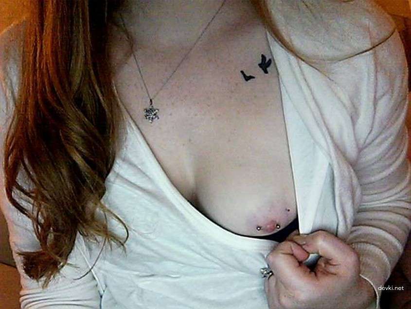 Hot Redhead Amateur's Explicit Homemade Porn Pics - XXX Private Photos