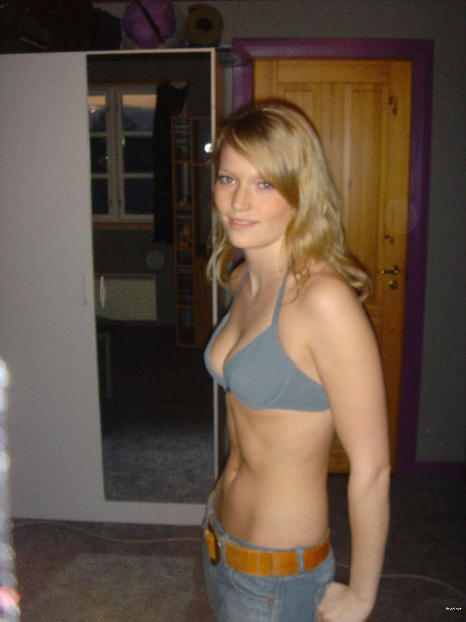 2005 Blonde Amateur Porn Pics: Explicit Photoshoot with Naughty Amateur Babe