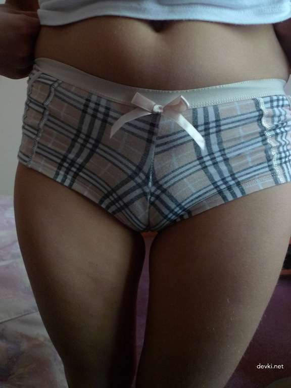 Hot Wife's Lesbian Affair: Amateur MILF Mistress Porn Pics