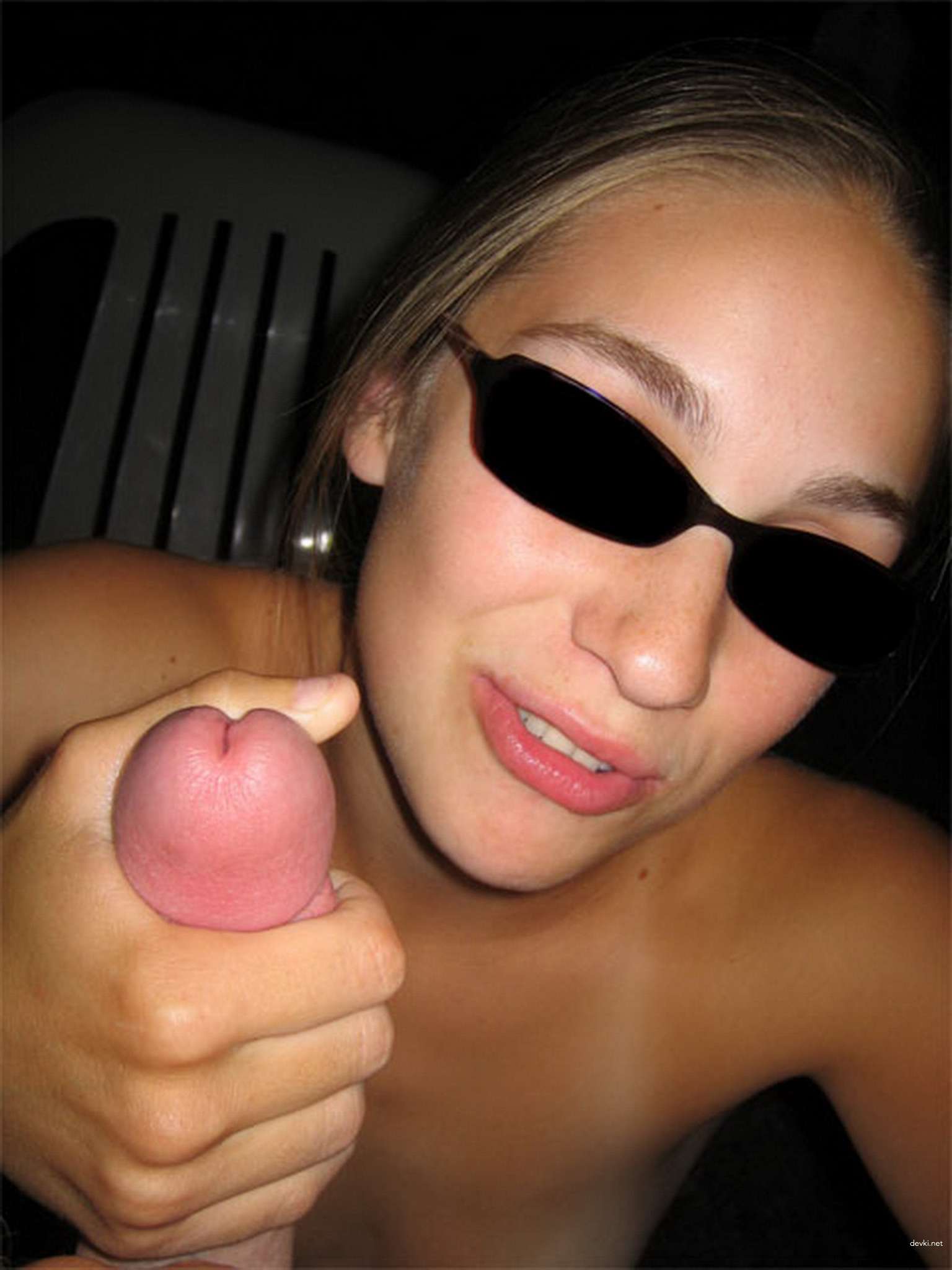 Unshaven Cum-Covered Amateur Girl Gets Filled with Jizz