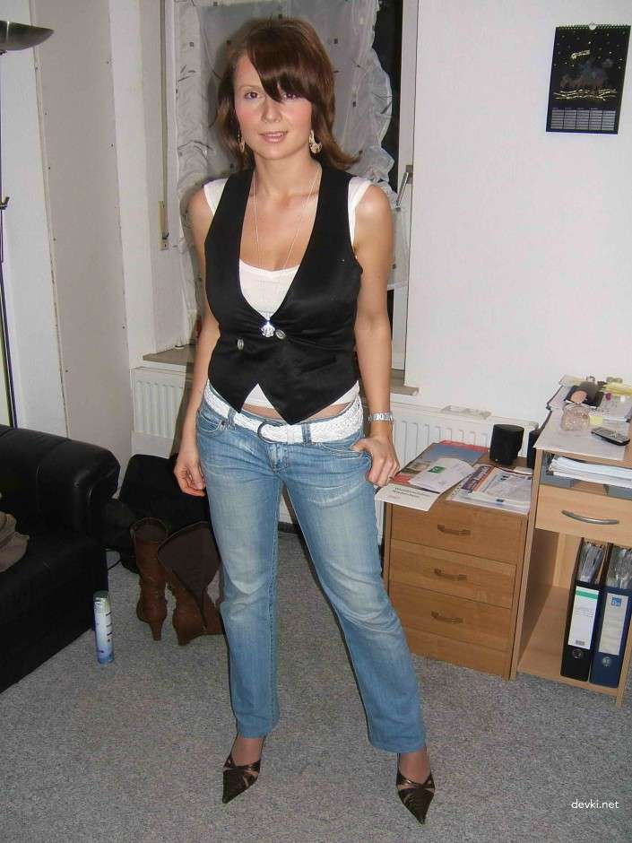 XXX Close-Up Shots: Private Wife's Intimate Moments Captured Amateurly