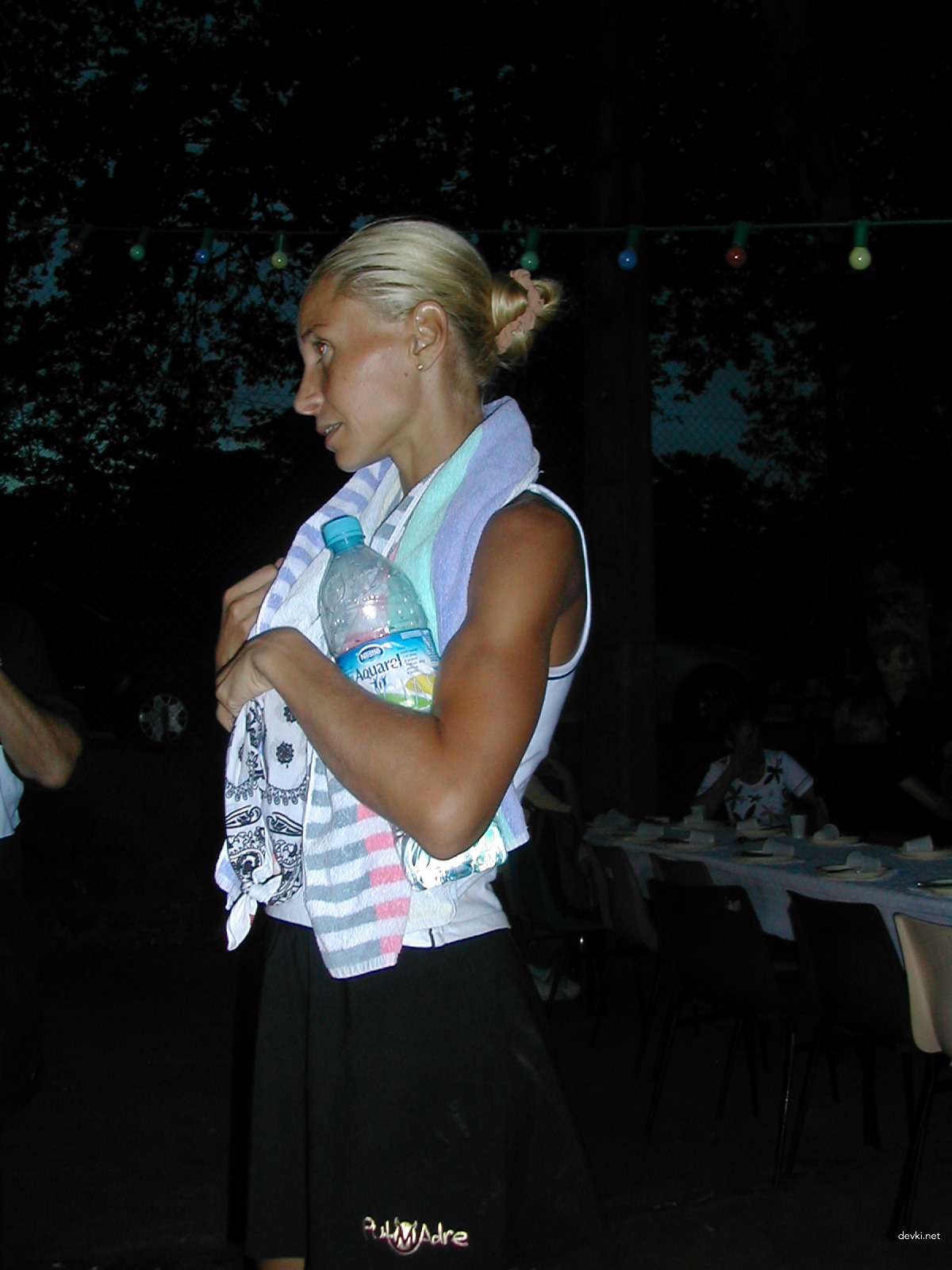 Sizzling Amateur Babe Bares All - Uncensored XXX Pics for Your Pleasure