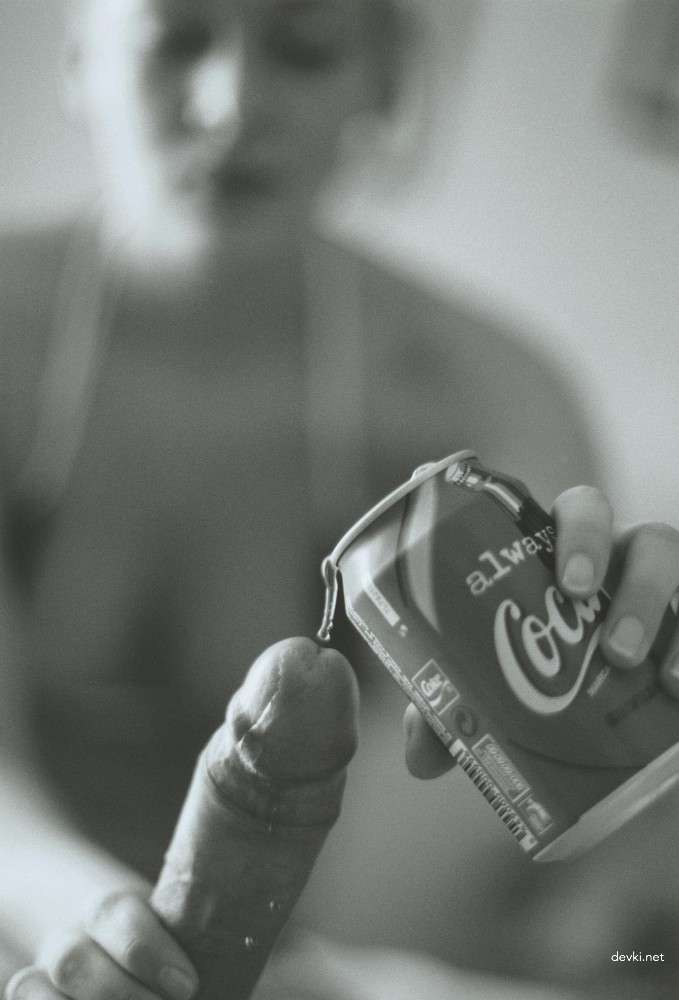 Hot Amateur XXX Babes: Explicit Erotic Photos of Porn Women