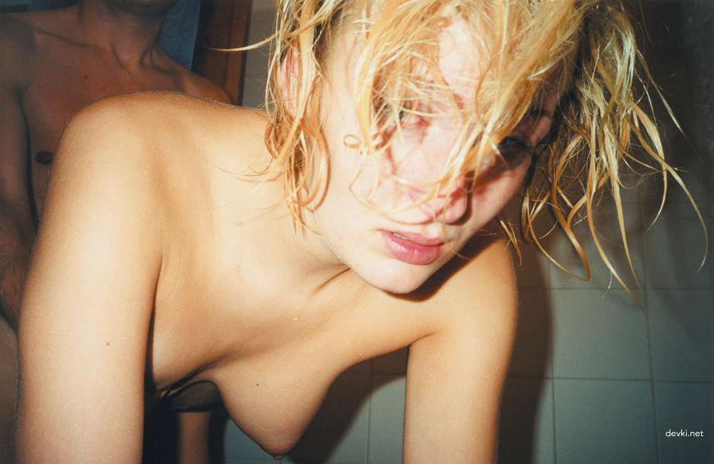 Hot Amateur XXX Babes: Explicit Erotic Photos of Porn Women