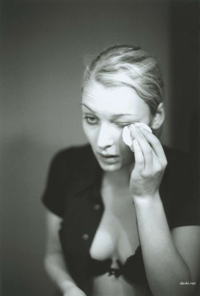 Hot Amateur XXX Babes: Explicit Erotic Photos of Porn Women