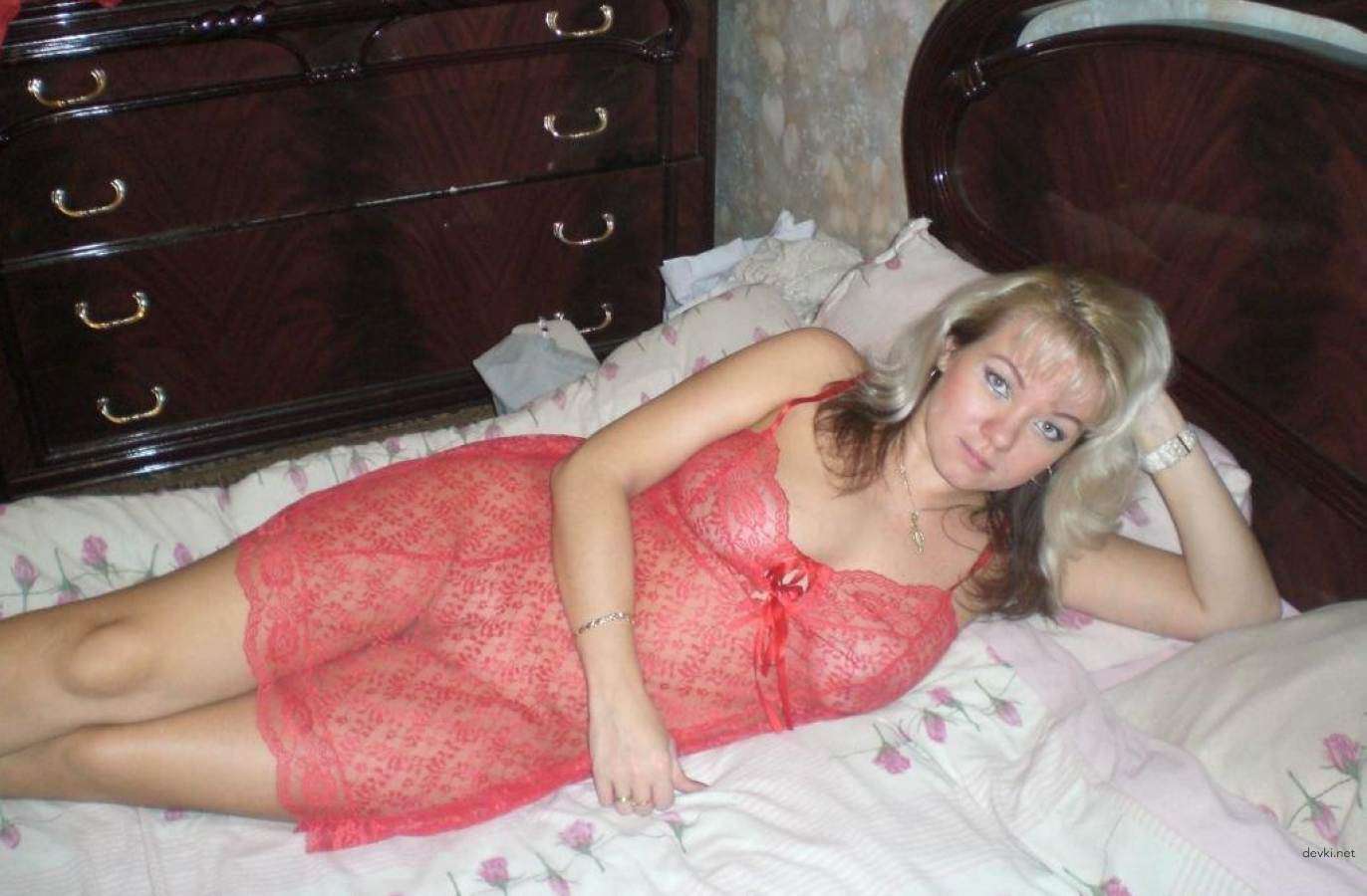 Raw Homemade Nude Woman Pics: Amateur XXX English Photos