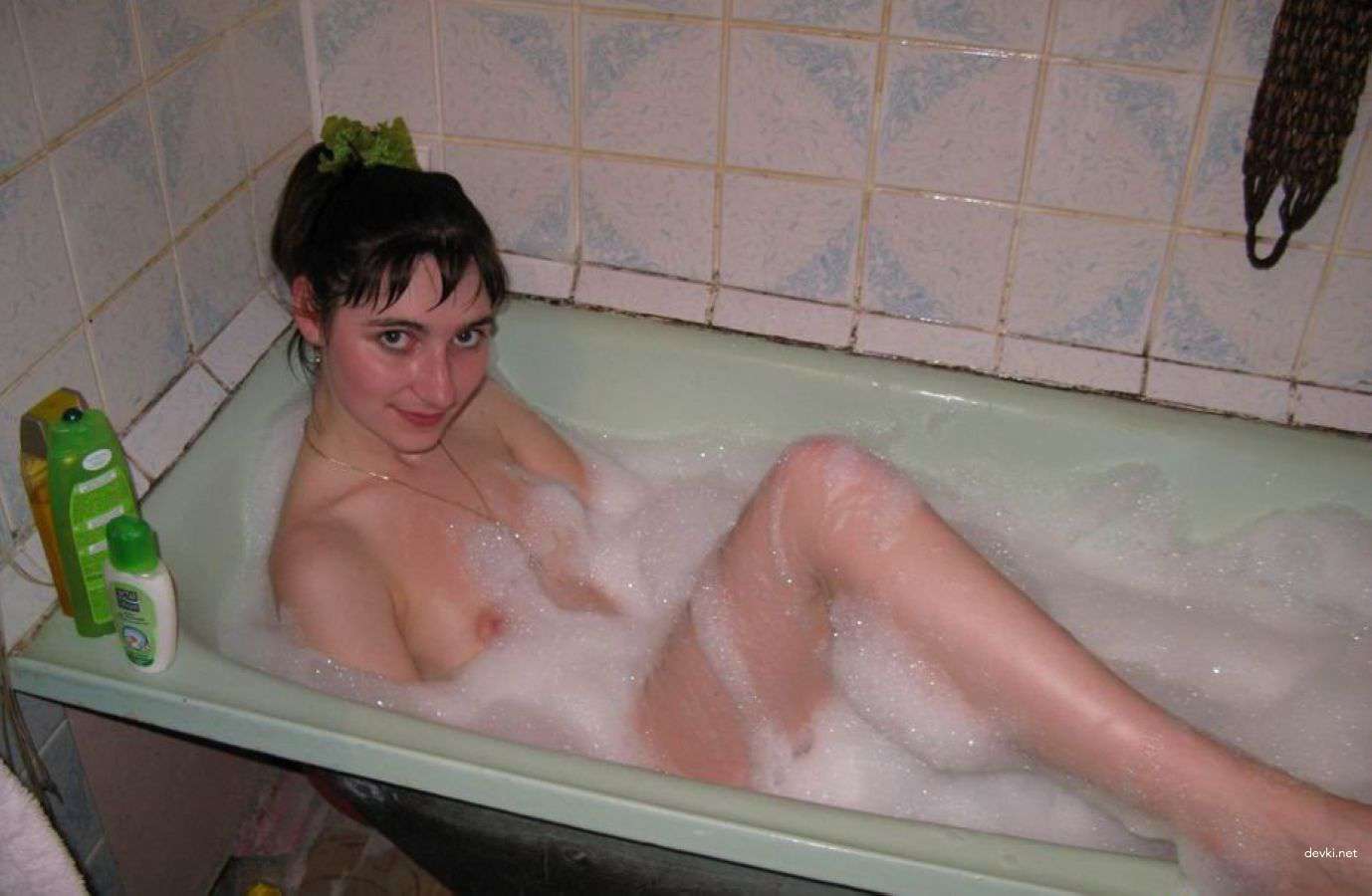 Uncensored Amateur Girls: Explicit Erotic Photos for Adults - XXX Content
