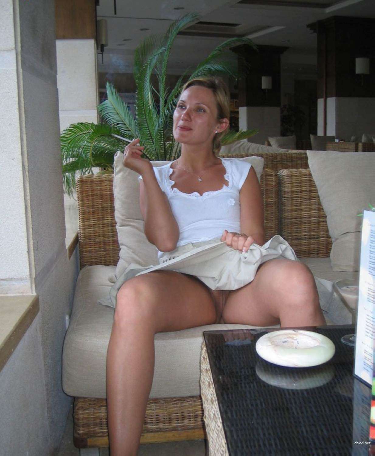 Uncensored Amateur Girls: Explicit Erotic Photos for Adults - XXX Content