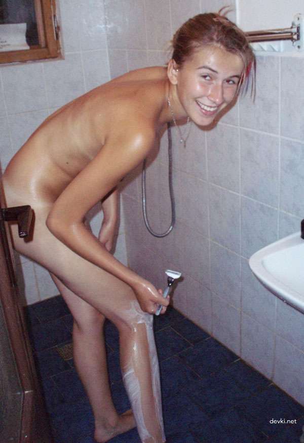 Hot Amateur Girl Homemade Porn: Explicit XXX Pics for Adults