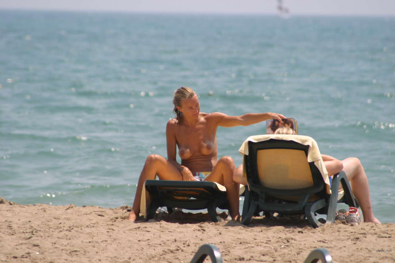 Explicit Topless Beach Babes: Amateur Nudes for Adults
