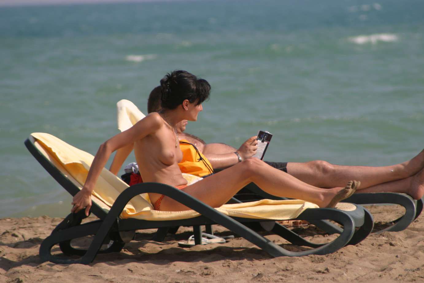Explicit Topless Beach Babes: Amateur Nudes for Adults