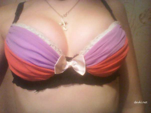 Explicit Amateur Self-Loving Girl: No Bitches Photo Collection