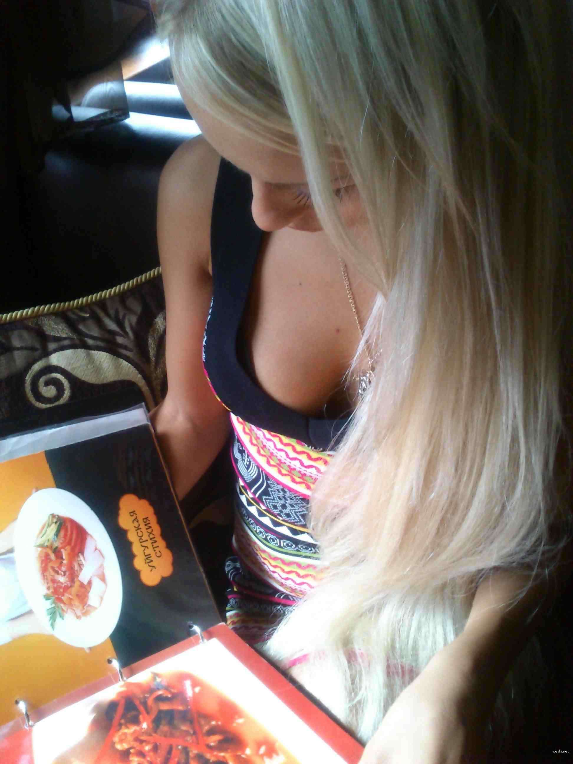Hot Blonde Amateur Pornstar's Explicit Glamour Photo Shoot